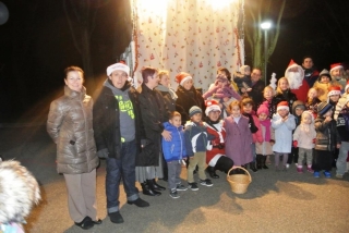 Père Noêl a la Plaine  le 7 décembre 2013