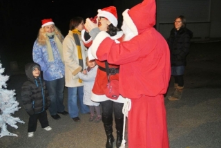 Père Noêl a la Plaine  le 7 décembre 2013