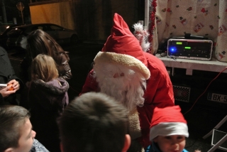 Le Père Noêl place de Ringhseim le 5 décembre 2014