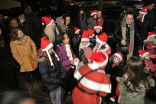 Le Père Noêl place de Ringhseim le 5 décembre 2014