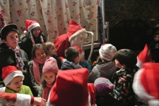 Le Père Noêl place de Ringhseim le 5 décembre 2014