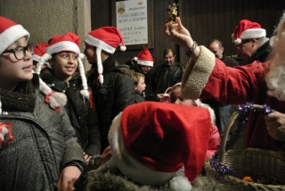 Le PÃ¨re NoÃ«l place Guillon le 20 dÃ©cembre