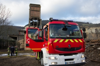 Manoeuvre des pompiers de Couzon  la cimenterie d'Albigny