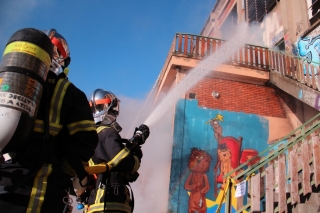 Manoeuvre des pompiers de Couzon  la cimenterie d'Albigny