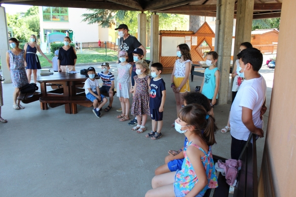 Inauguration boîte à lire de l'école