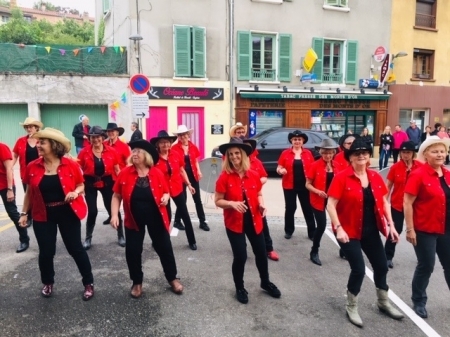 Albigny Danse place Verdun le 14 juin 2019