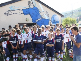 Inauguration fresque et promotion foot fminin en 2011