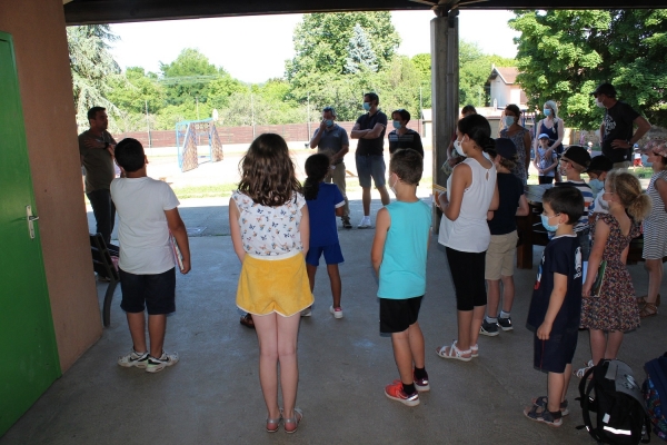 Inauguration boîte à lire de l'école