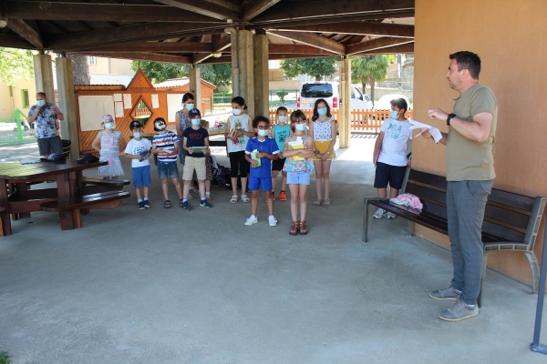 Inauguration boîte à lire de l'école