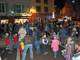 Dco du camion et Pre Nol  le 8 dcembre