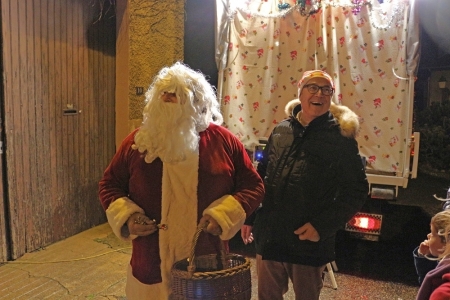 Père Noêl place Élie Guillon, 22 décembre 2017