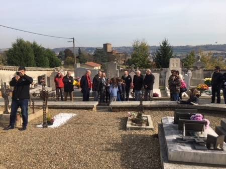 Dépôt gerbe le 1er novembre 2017 au cimetière