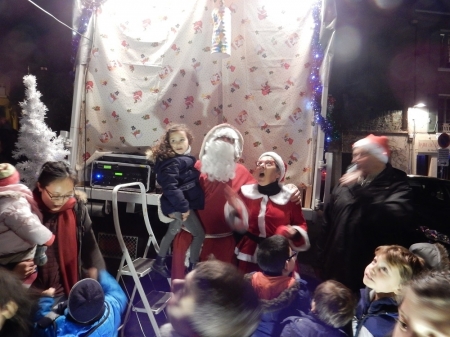 Père Noêl le 24 décembre 2016 place Verdun