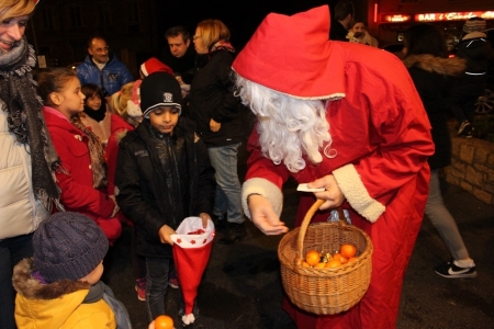 Père Noêl  le 10 décembre 2016  à Villevert