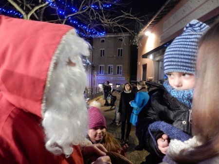 Père Noêl le 24 décembre 2016 place Verdun