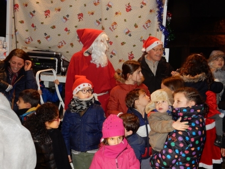 Père Noêl le 24 décembre 2016 place Verdun