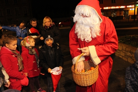 PÃ¨re NoÃ«l  le 10 dÃ©cembre 2016  Ã  Villevert