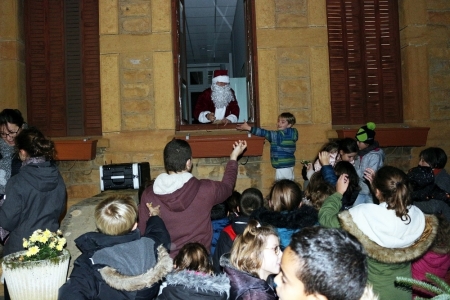 Père Noel mairie 7 dec 2018