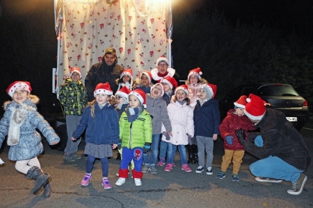 Père Noêl place de Ringsheim le 9 décembre 2017