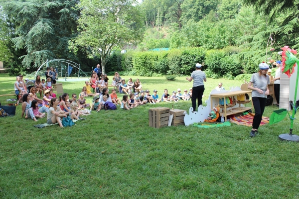L'histoire de Reine et des pirates 'tous au parc)