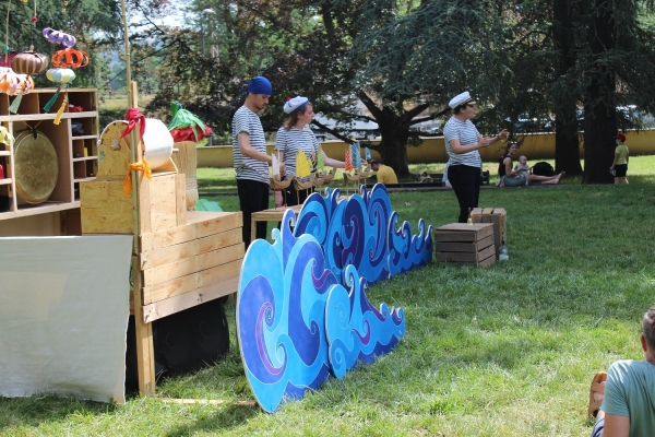 L'histoire de Reine et des pirates 'tous au parc)