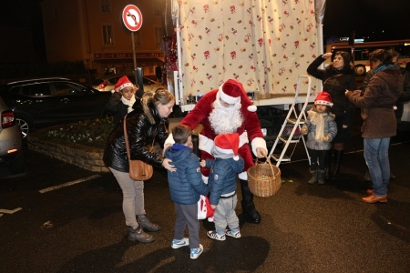 Père Noêl à Villevert, 15 décembre 2017